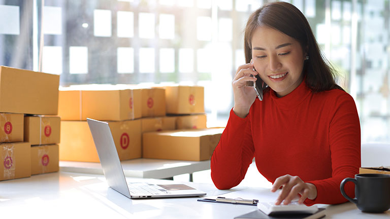 Mobile Banner People at Work 2023